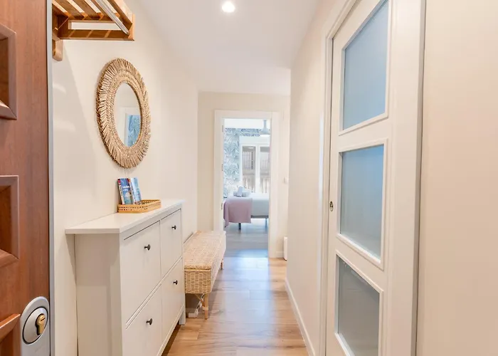 Barrio Gem Stylish 2bedroom Oasis In Apartamento Alicante