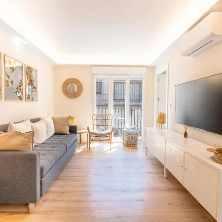Barrio Gem Stylish 2bedroom Oasis In Alicante